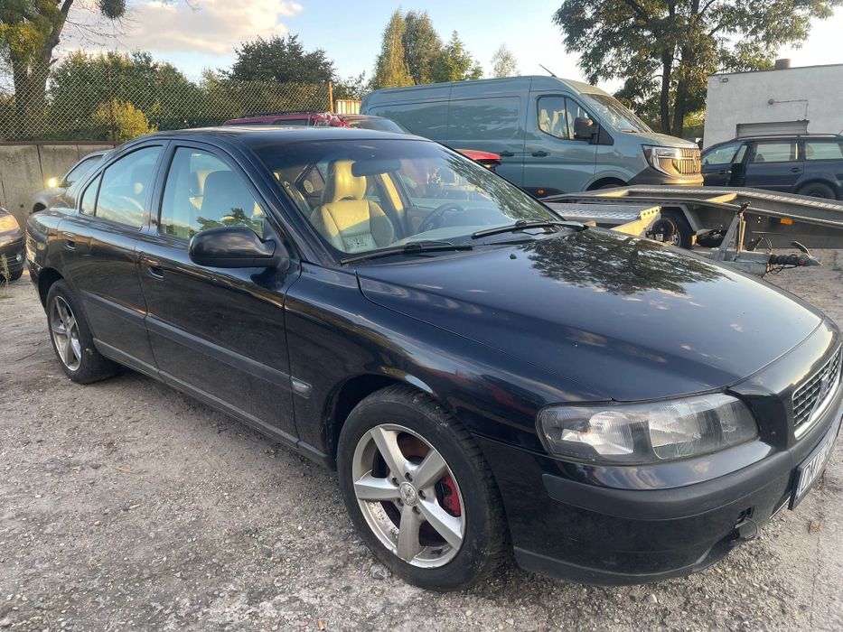 Volvo S60 2.4 benzyna 2002 rok części / czesci