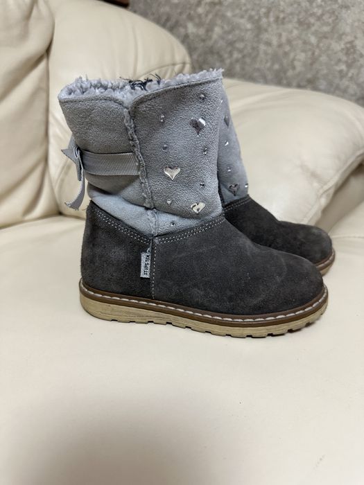 Ботінки на дівчинку