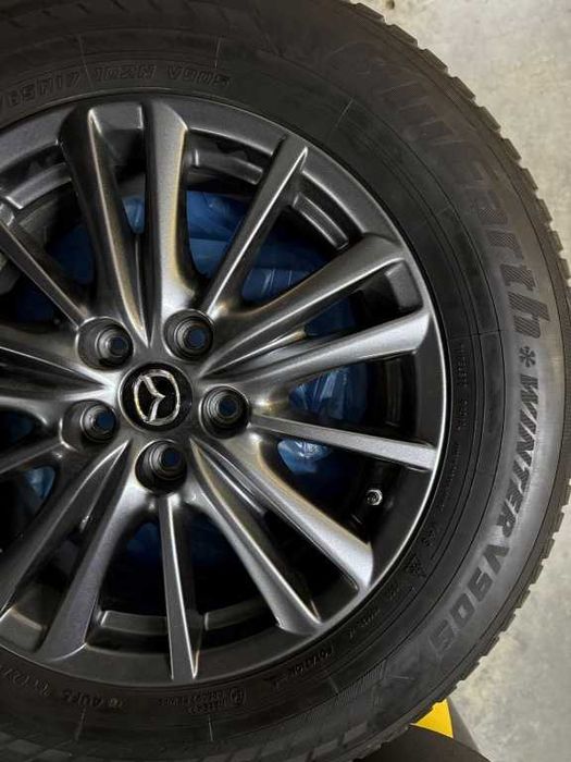 Mazda CX-5 Oryginalne felgi z oponami zimowymi