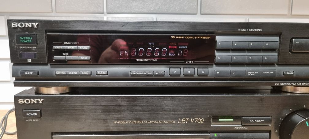Wzmacniacz tuner SONY LBT-V702