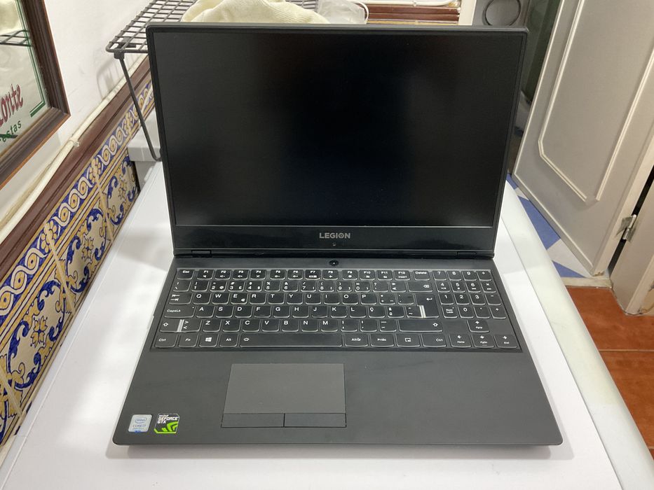 Portátil Lenovo Legion Y530