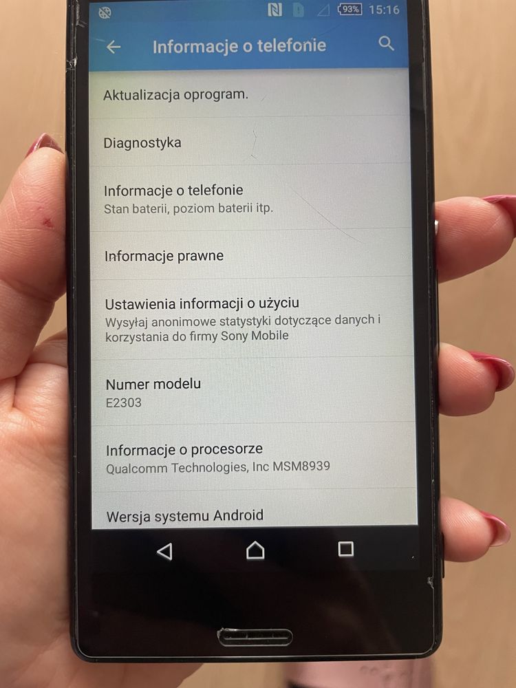 Sony Xperia e2303 z ładowarką