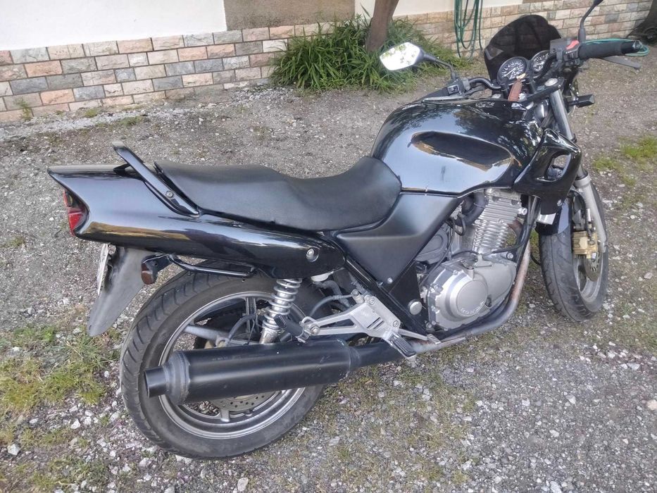 HONDA CB 500 moto muito estimada