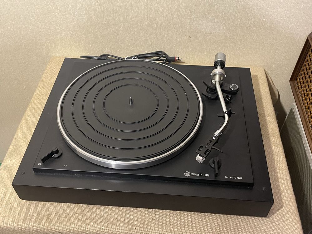 Проигрыватель винила MICRO SEIKI / STUDIO 2000P HI-FI (корпус-дерево)