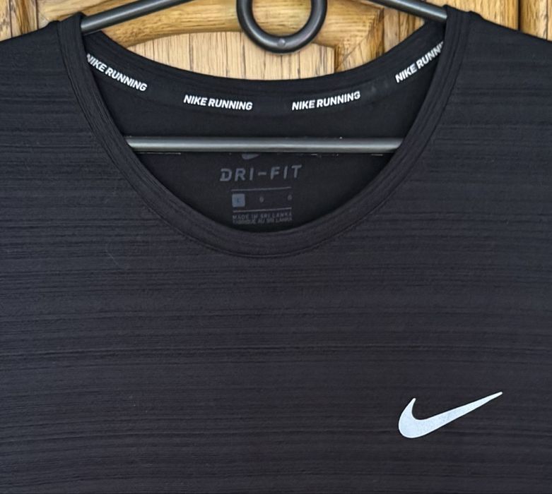 Футболка Nike Dri-FIT Miler нова оригінал L розмір