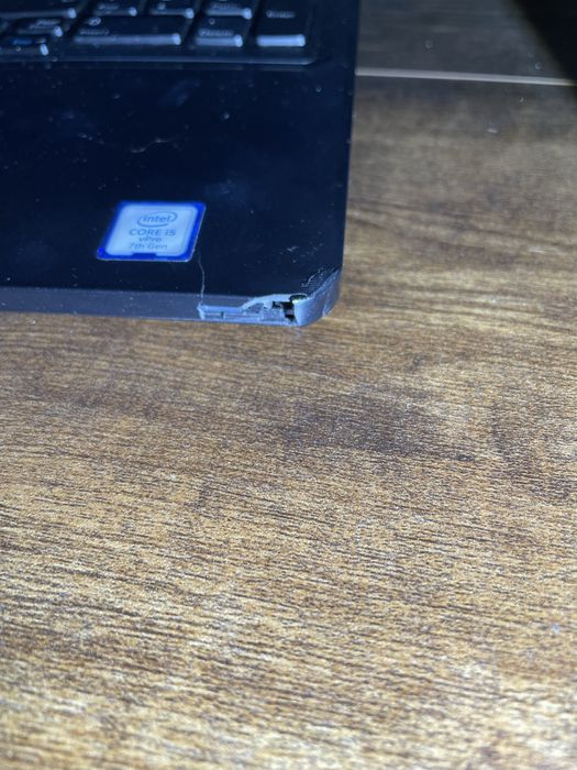 Laptop DELL 5580 i5 - 7gen/RAM 16GB /SSD 238GB Windows 11 Pro