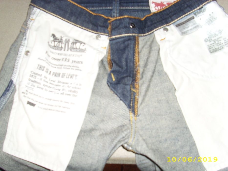 2 pares de Calças de Ganga Levis Strauss e Billabong nº29