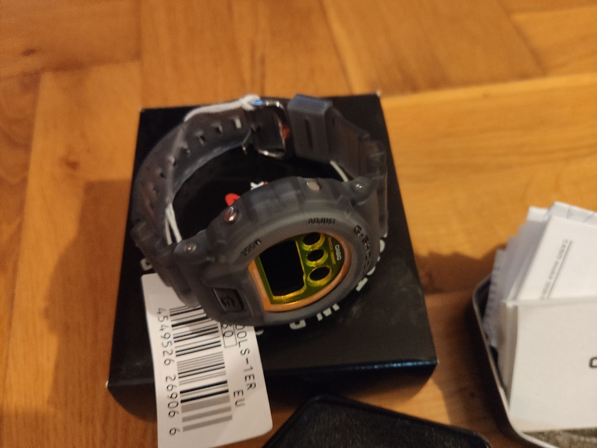 Zegarek Casio g-shock DW-6900LS - 1ER