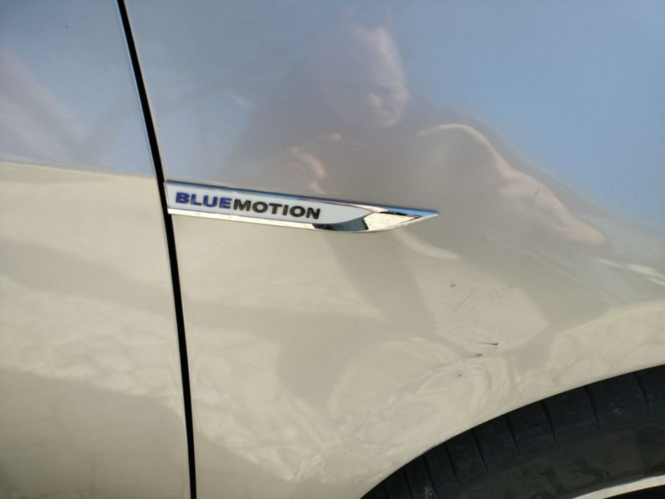 Volkswagen GOLF 1.6 TDI Confortline Bluemotion cx6 5P Cinza