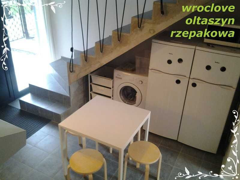 Pokój jednoosobowy z wyjściem do ogródka – ul. Rzepakowa 2A, Wrocław