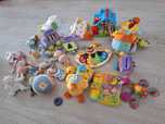 Lote de brinquedos para bebé