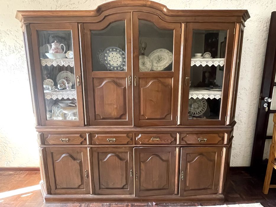 Móvel de sala em madeira,  2 peças