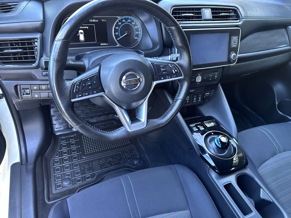 Продам Nissan Leaf 40 kwt