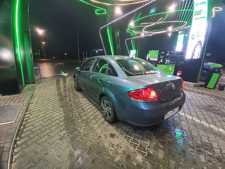 Продам Fiat Linea