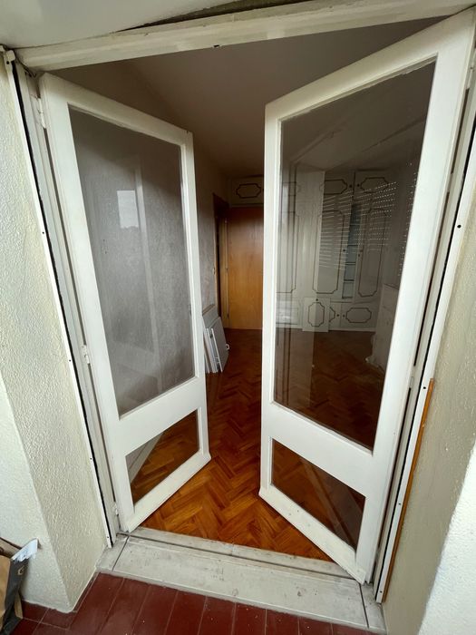 Portas em madeira, 2 conjuntos ideal para varanda