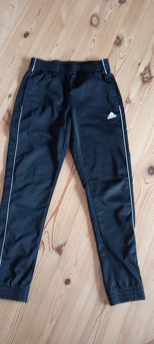 Spodnie dresowe Adidas czarne rozmiar 152