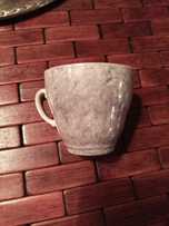 Włocławek Porcelanowa marmurkowa fioletowa filiżanka od serwisu kawowe