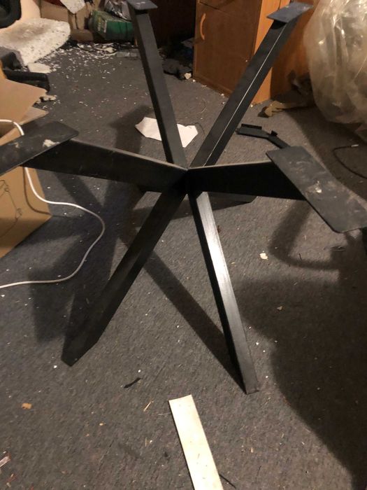 Stelaż  ze stali nierdzewnej pod blat stołu wys  70 cm