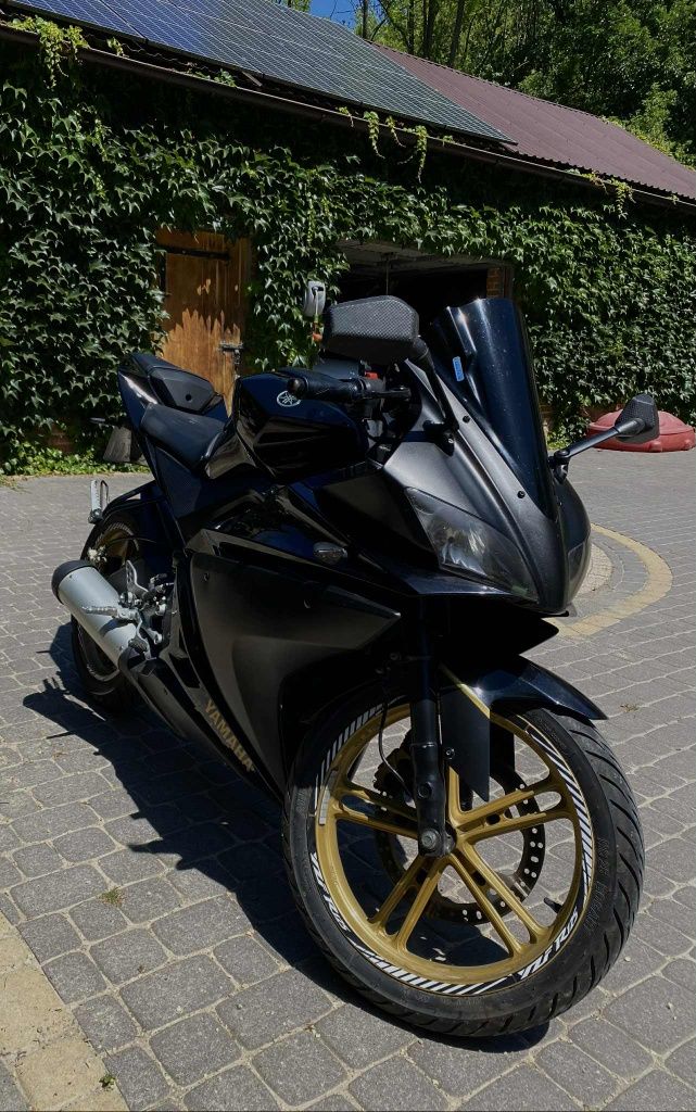 Sprzedam motocykl Yamaha yzf-r125