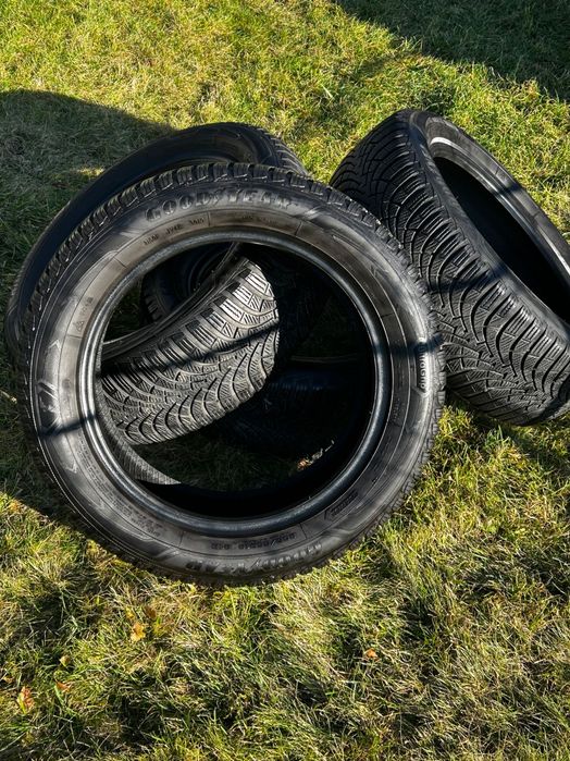 Opony zimowe 205 55 R16 Goodyear