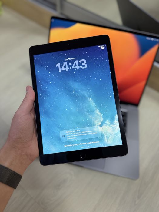 Ipad 8 32gb гарний стан