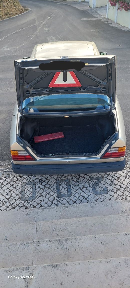 Mercedes 230E Gasolina ano1985 4velocidades insp 4/2025