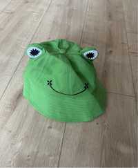 czapka bucket hat żaba