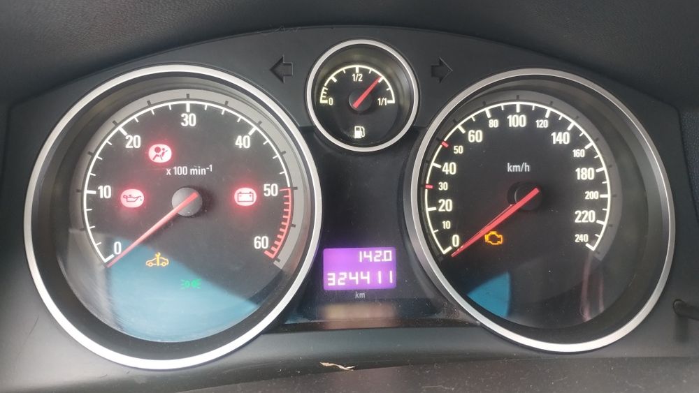 Opel Astra H 1.9 CDTI 150km