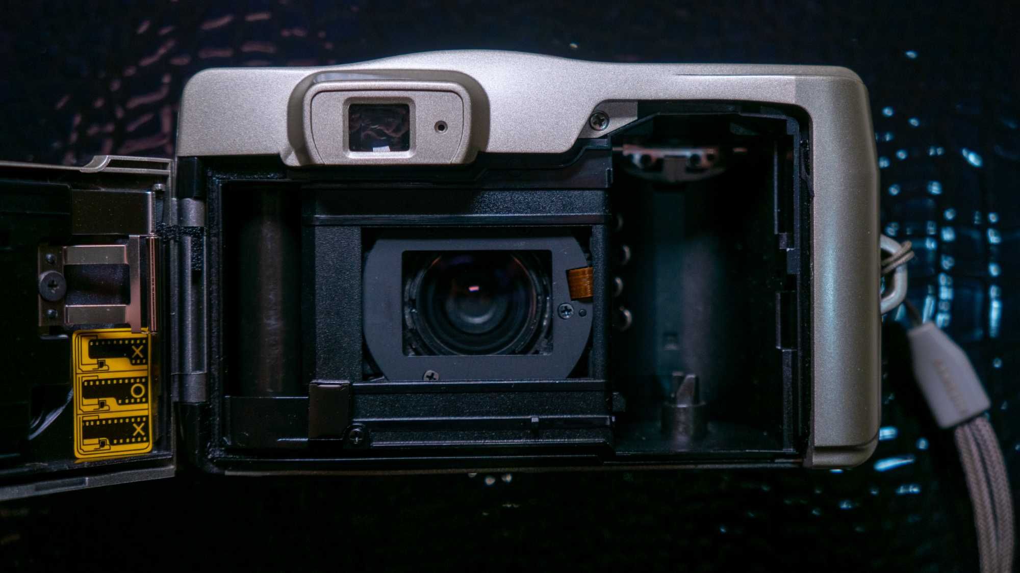 Фотокамера Samsung Fino 700 XL QuartzDate фотоаппарат пленочная