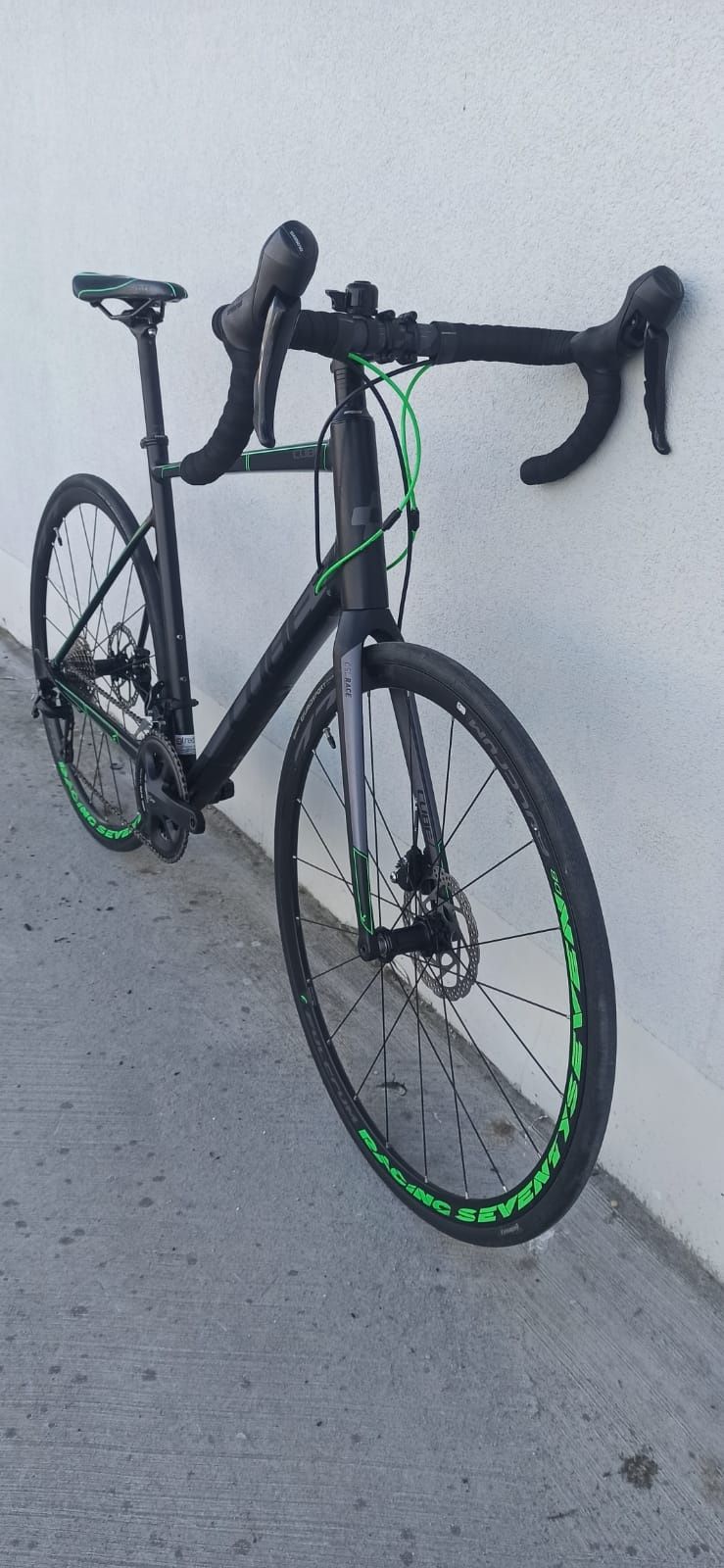 CUBE ATTAIN SL DISC, SHIMANO 105 (hydraulika/sztywne osie), Rozmiar 58
