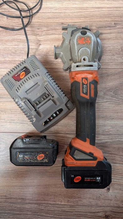 Giętarko-Nożyce Bendof/Hikoki + Przecinarka Tjep RC-20A