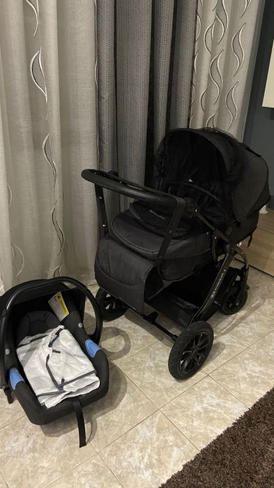 Carrinho de bebé kinderkraft moov 3 em 1