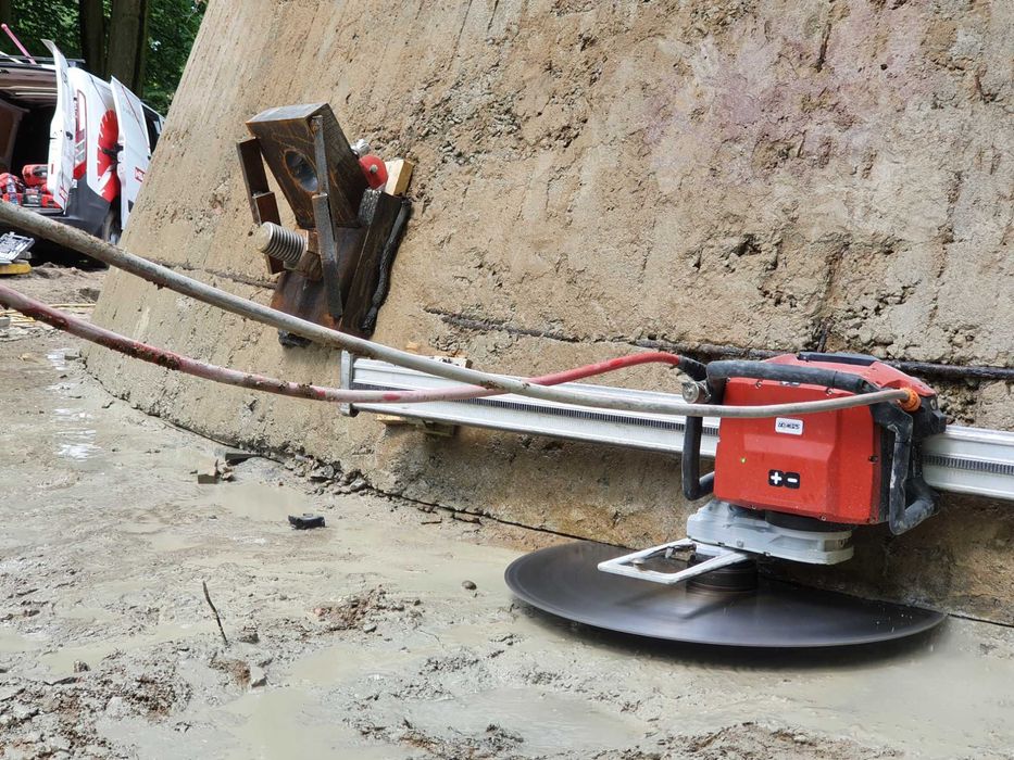 Wiercenie otworów w betonie wycinanie cięcie kucie betonu ścian