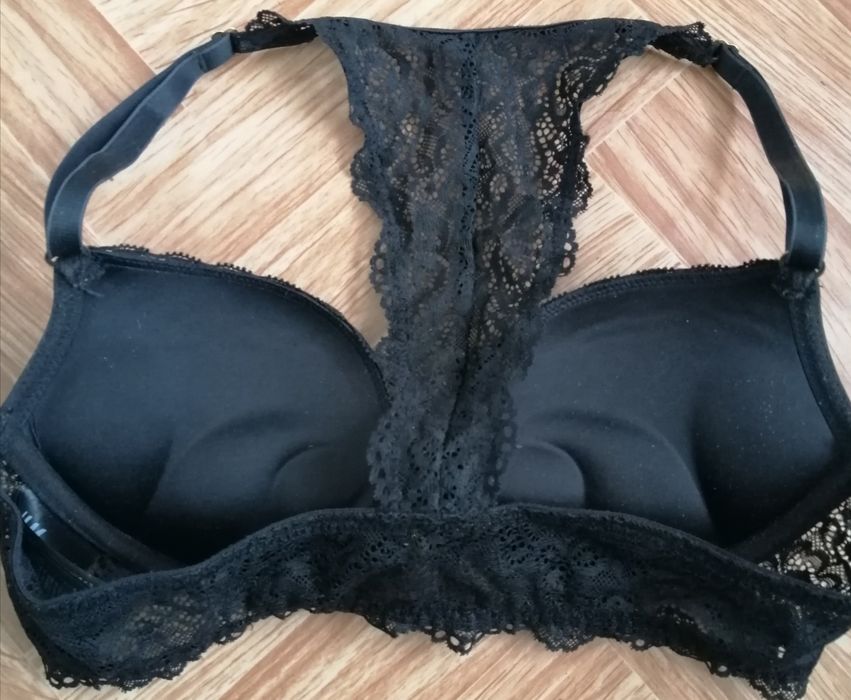 Бюстгальтер. Жіноча білизна. Стан нових. Розпродаж.