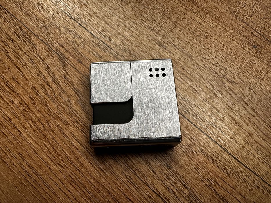 Zapalniczka Rowenta z logo Porsche