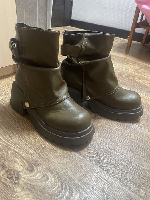 ботиночки коричневые красивые 41 размер