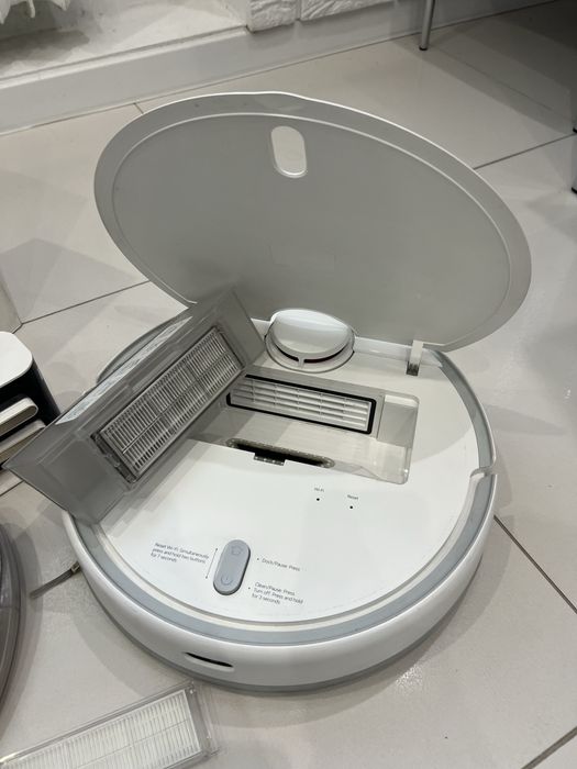 Робот Пилосос / Робот Пылесос Xiaomi Mi Robot Vacuum-Mop 2 Pro