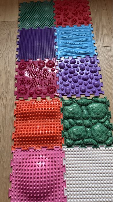 Ортопедичні різнотекстврні килимки Ортодон і Ортопазл. Дитячий килимок