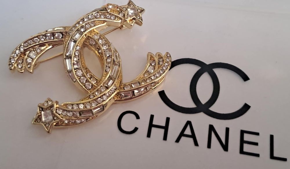 Przepiękna, złota broszka cc kryształki wybita pieczątka Cudo lv ysl