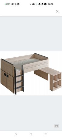 Łóżko na antresoli z biurkiem i pojemną szafką
