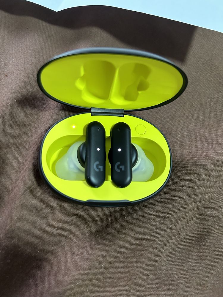 Навушники Logitech FITS True Wireless Gaming Earbuds Black