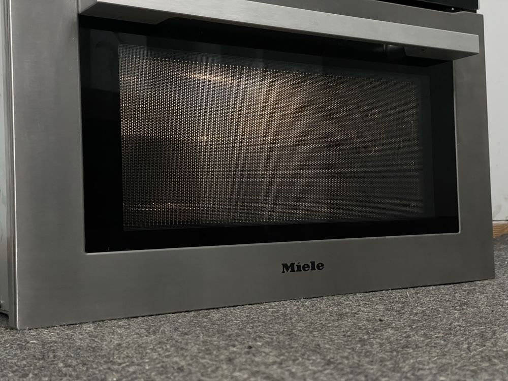 2в1 Духова шафа з Мікрохвильовкою Miele H 7140 Духовка СВЧ НВЧ ПРЕМІУМ