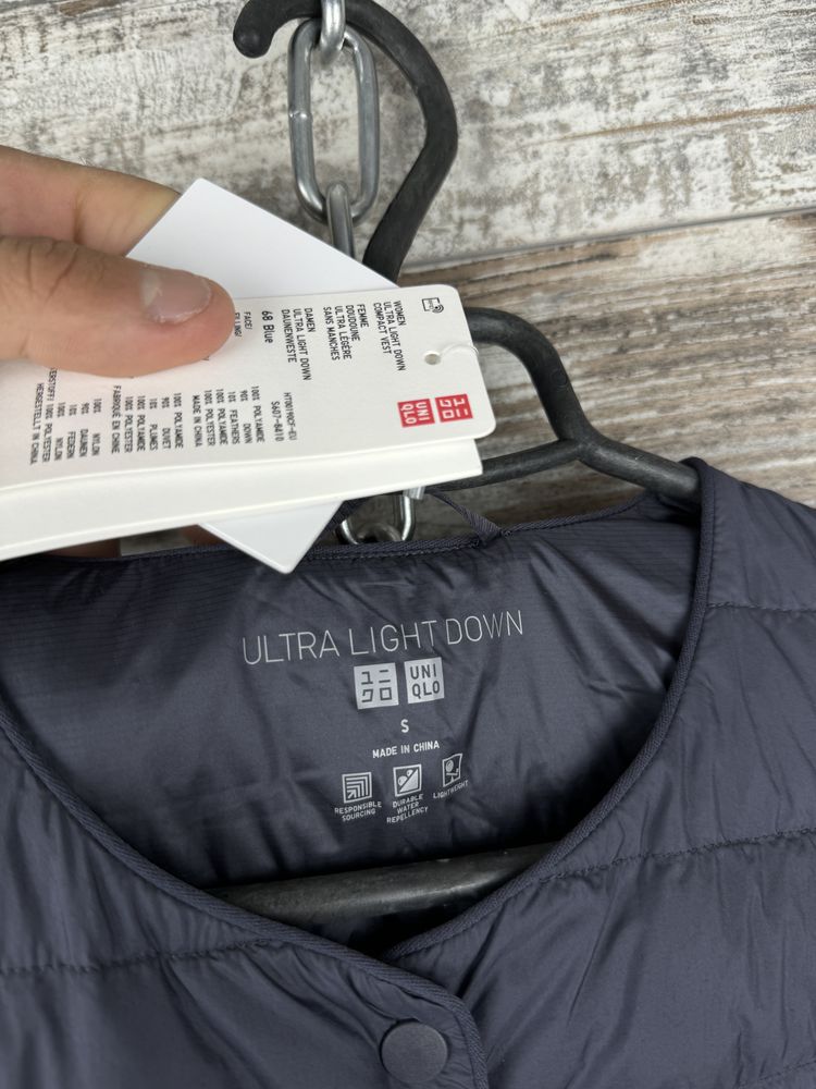 Женская новая жилетка uniqlo безрукавка размер S