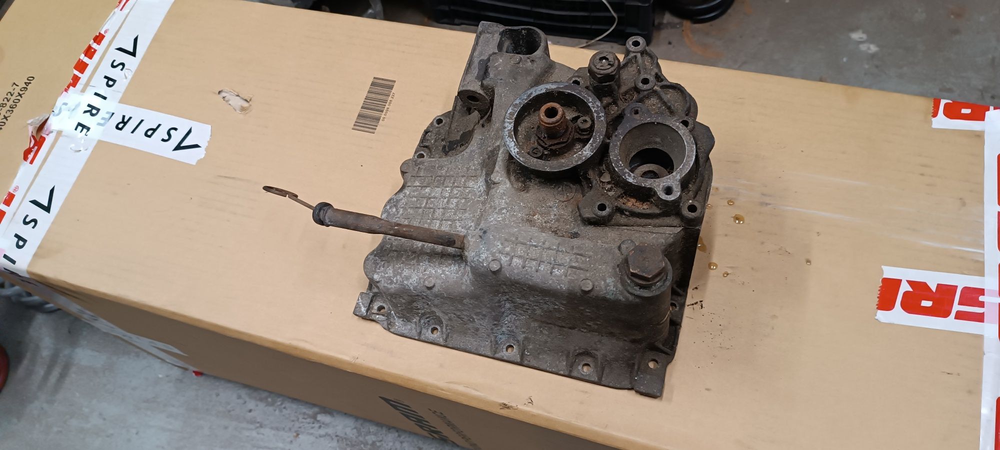 Fiat Cinquecento 700 blok obudowa silnika