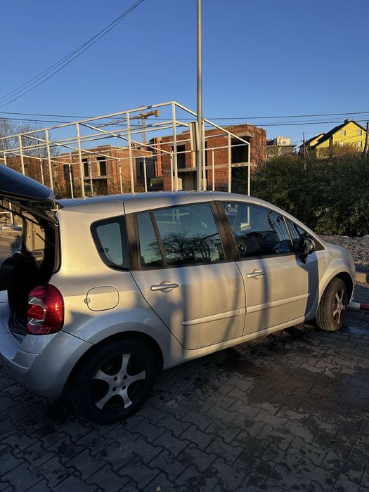 Продаю своє авто Надійна, економна, доглянута машинк