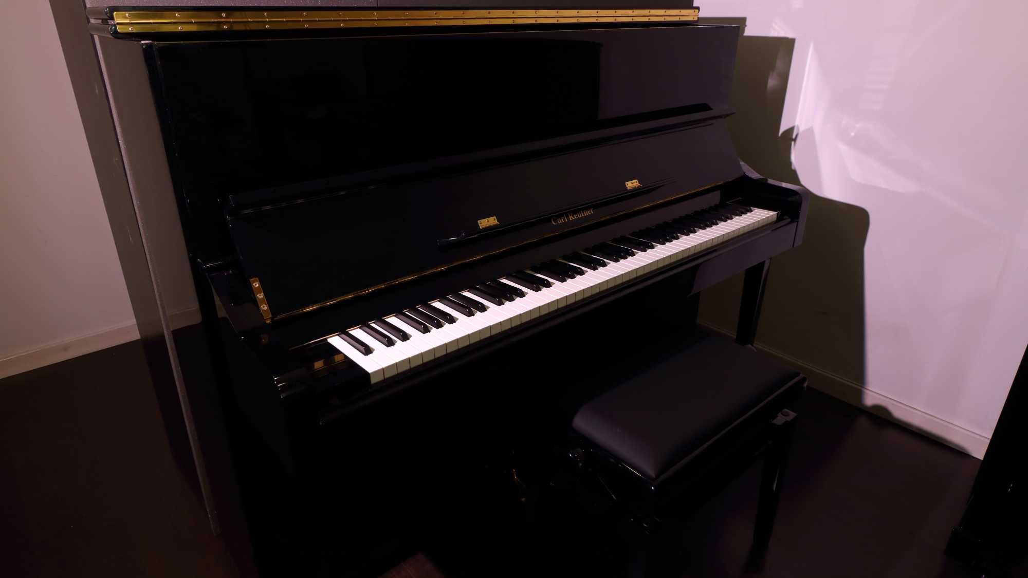 Piano Vertical Carl Reutner UP 123 – Como Novo, Afinado, Loja em Viseu