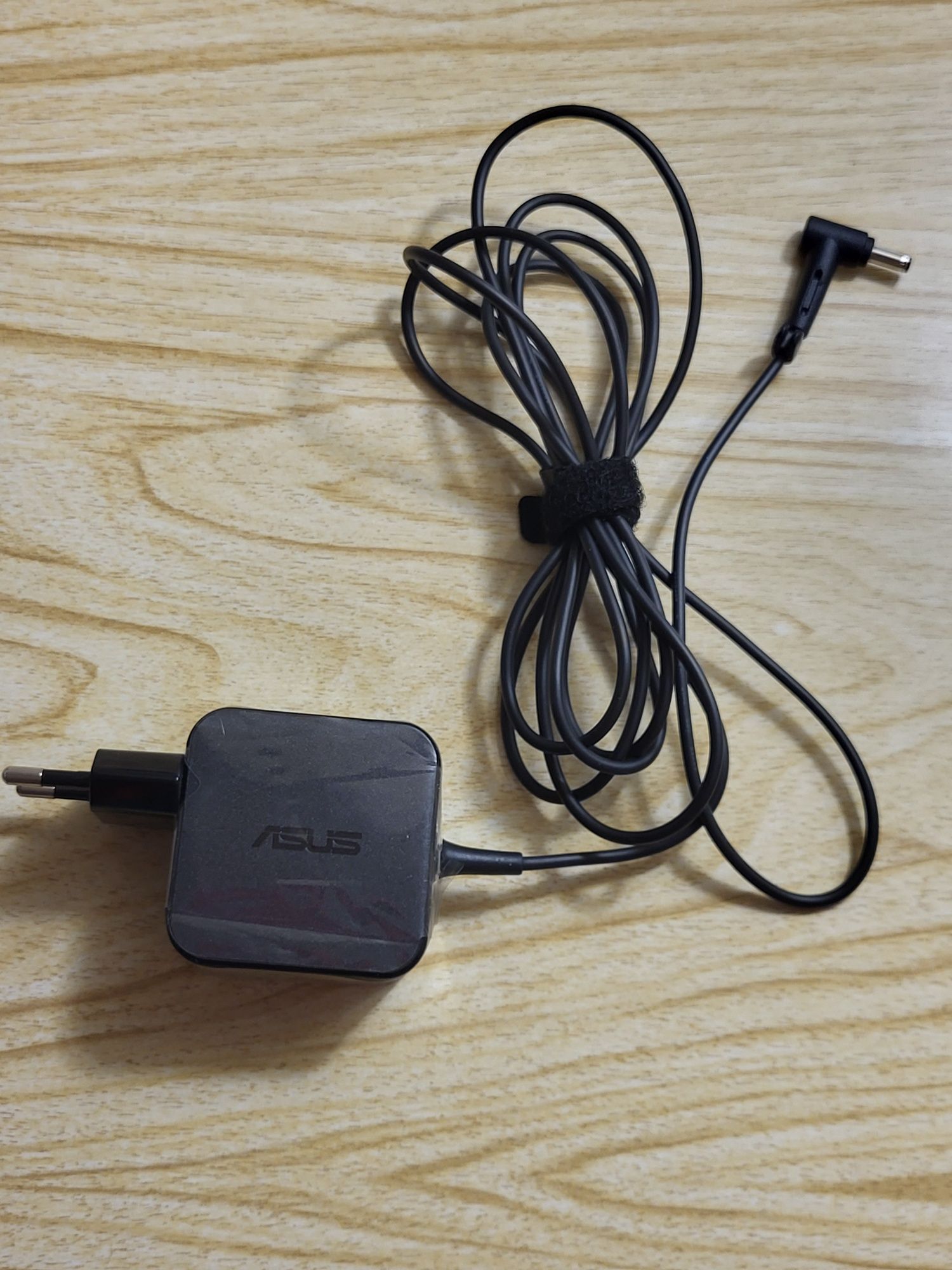 Блок питания для ноутбука Asus ADP-33AW C , 19V,1,75A