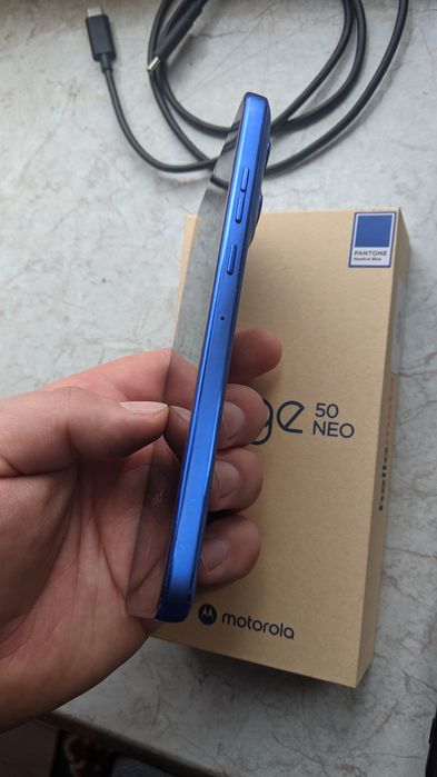 Motorola Edge 50 Neo 8/256 Gb на гарантії