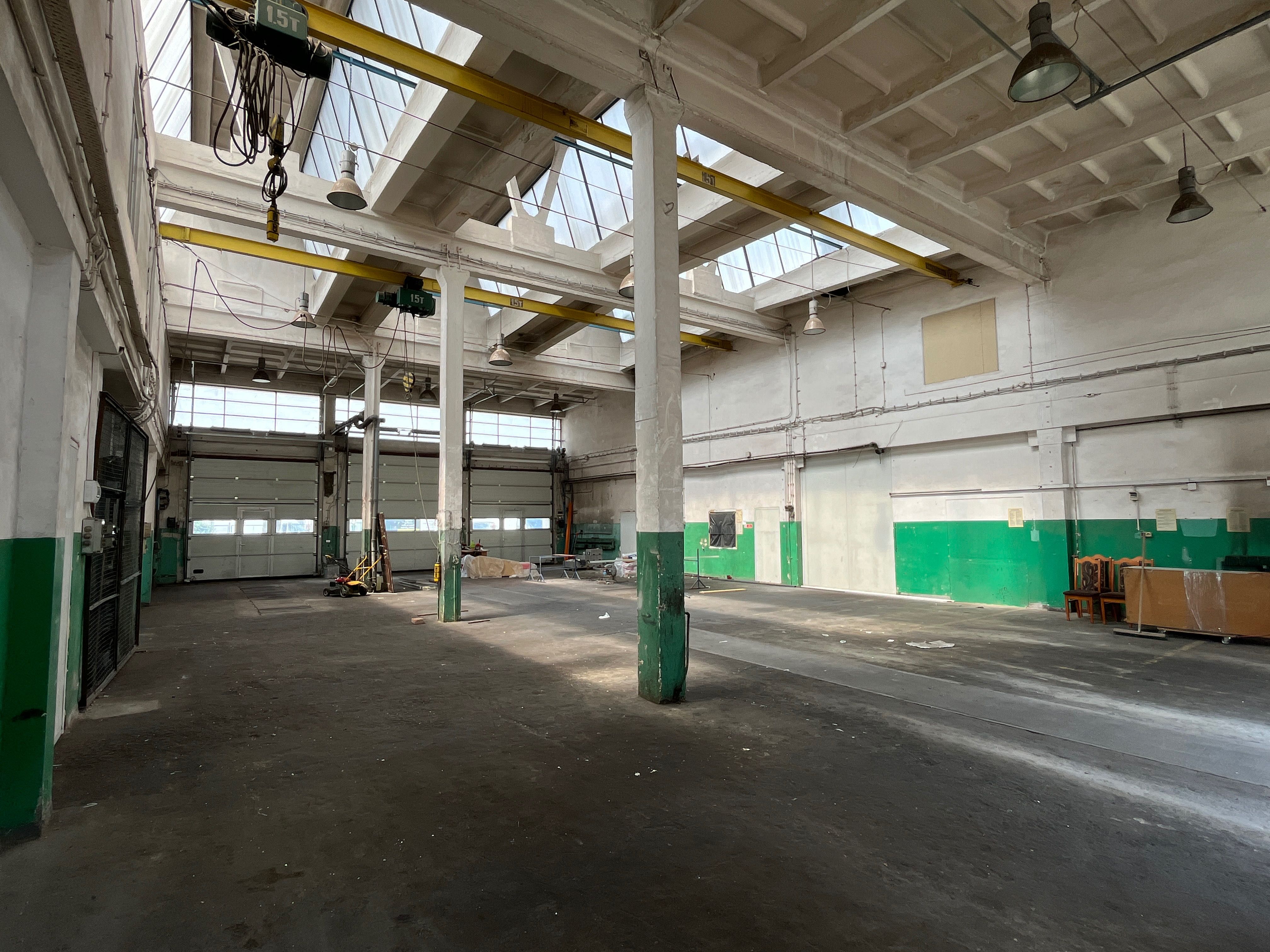 Hala magazynowa – 324 m², ul. Chrobrego, 5 min od centrum Torunia!