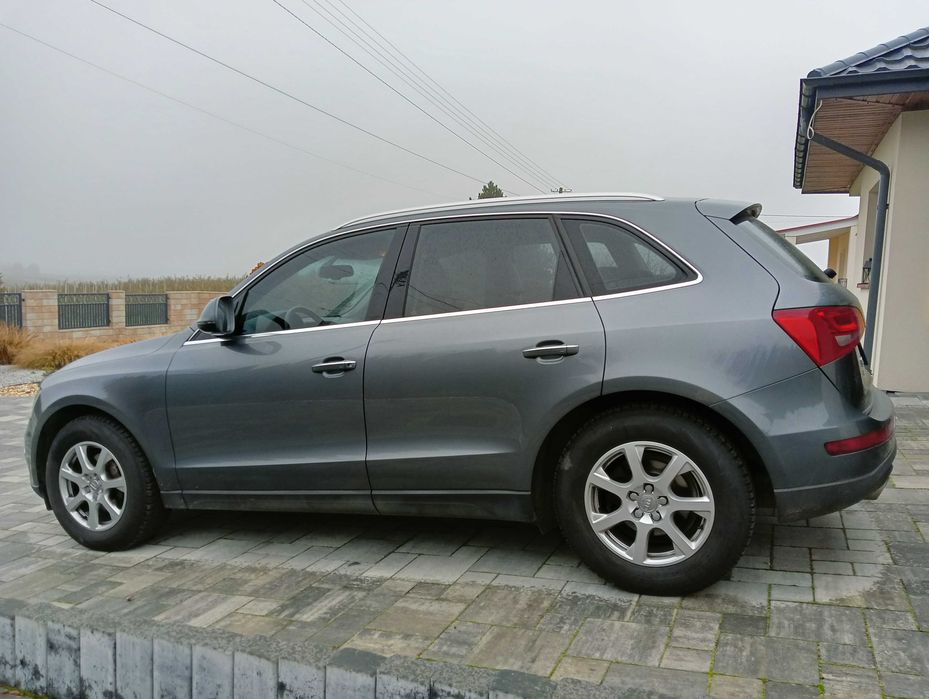 sprzedam Audi Q5